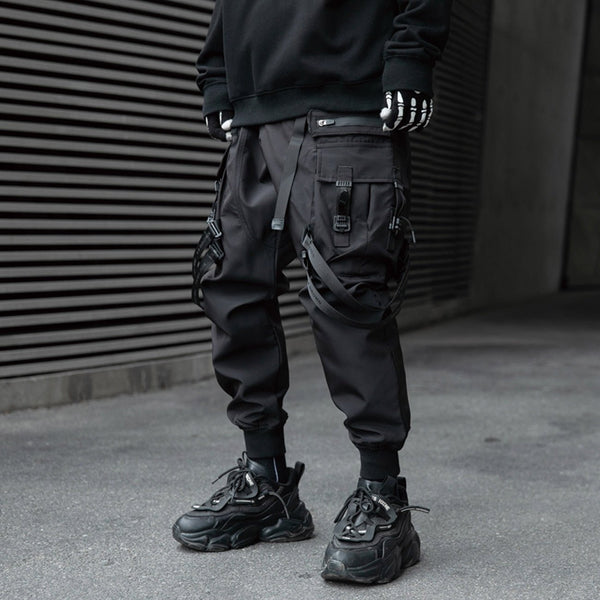 black stylish cargo pants 
